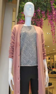 2018春季女士關鍵針織服裝零售市場深度分析